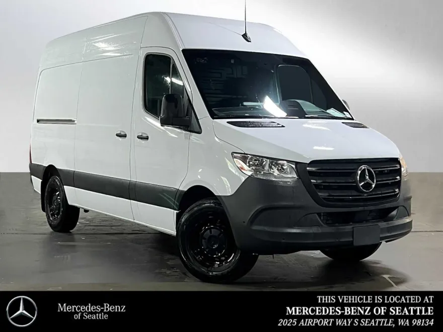 2025 Mercedes Benz Sprinter 2500 Standard Roof photo 1