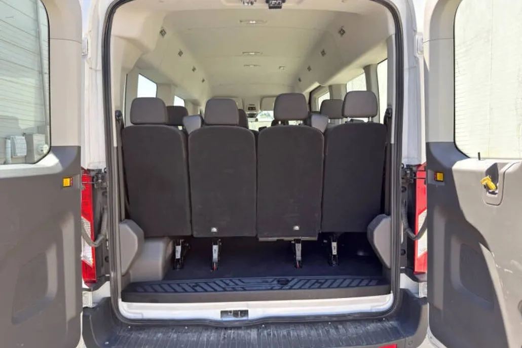 2023 Ford Transit XLT Van photo 1
