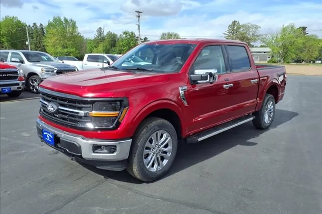 2025 Ford F-150 XLT photo 1