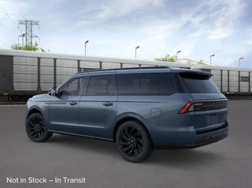 2025 Lincoln Navigator L Reserve photo 4