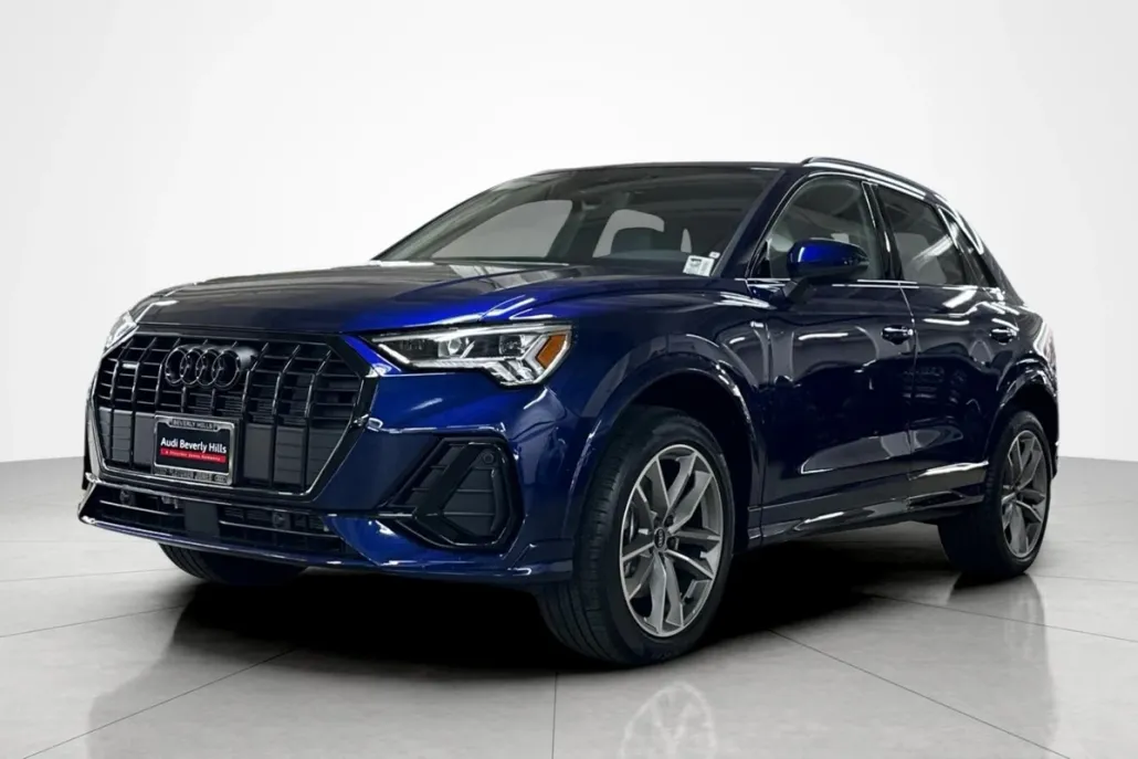 2025 Audi Q3 S line Premium 45 TFSI photo 1