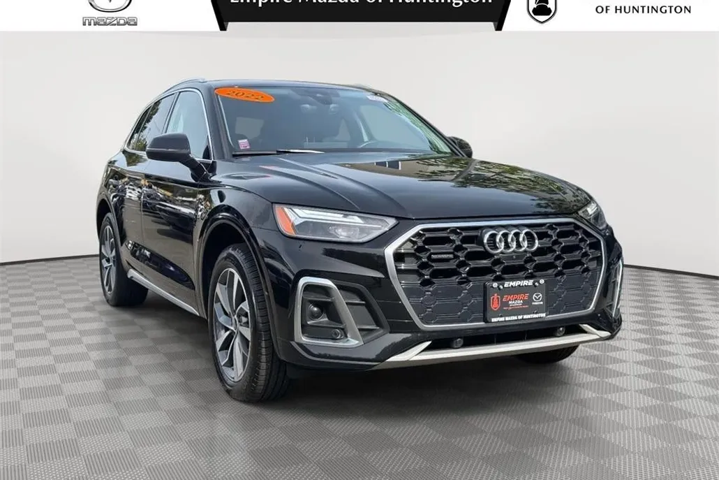 2022 Audi Q5 Premium Plus 45 TFSI S line photo 1