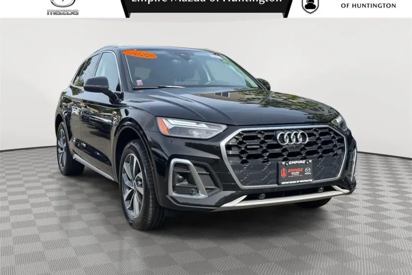 2022 Audi Q5 Premium Plus 45 TFSI S line photo 1