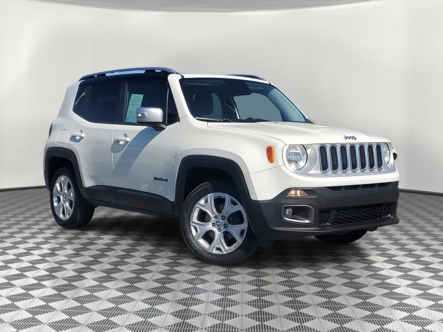 2016 Jeep Renegade Limited photo 1