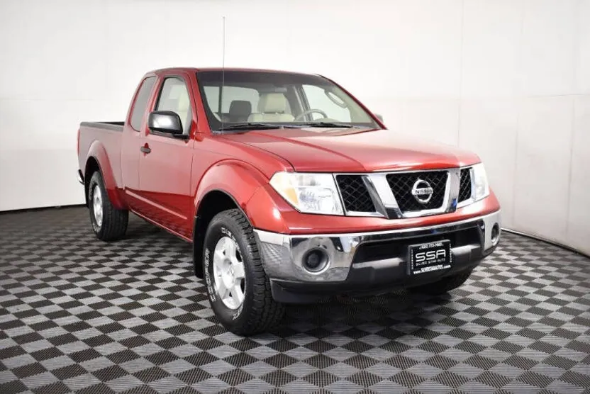 2007 Nissan Frontier King Cab SE photo 1