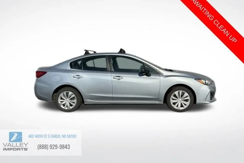 2018 Subaru Impreza 2.0i photo 1