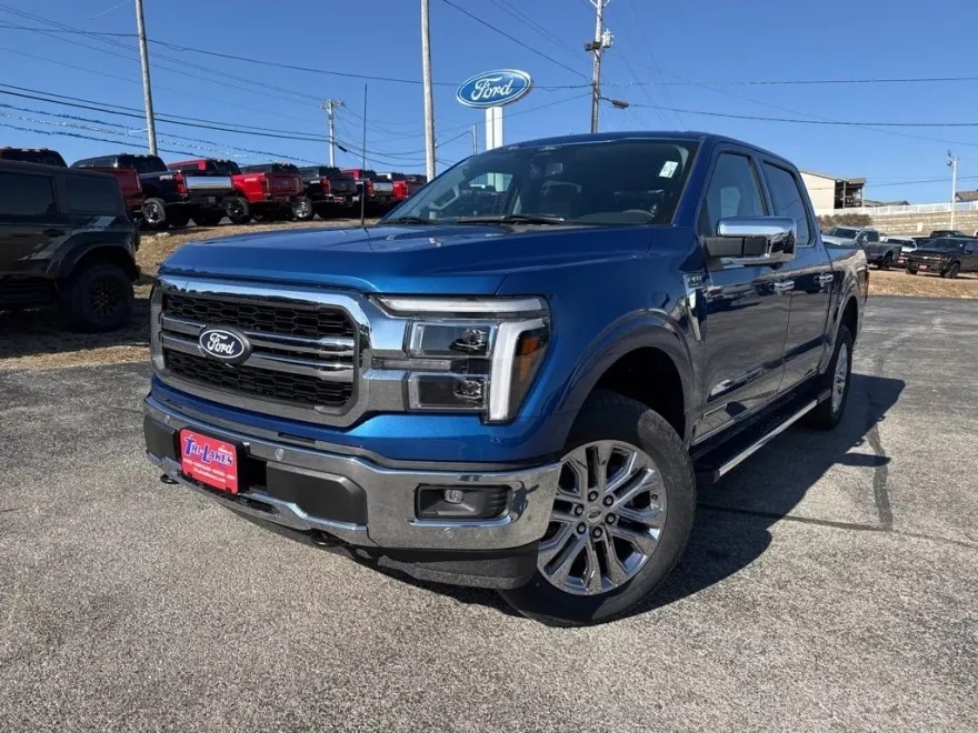 2025 Ford F-150 Lariat photo 1