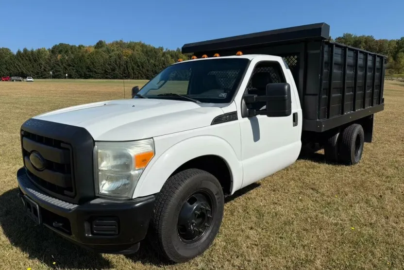 2011 Ford F-350 photo 1