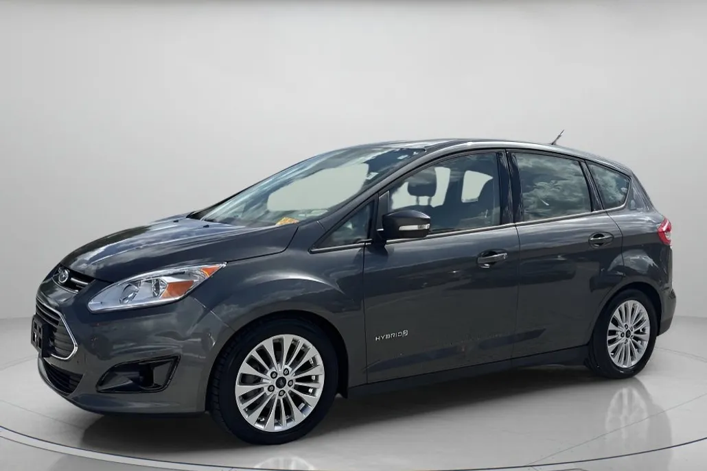 2017 Ford C-Max Hybrid SE photo 1
