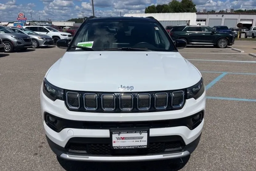 2022 Jeep Compass Limited photo 1