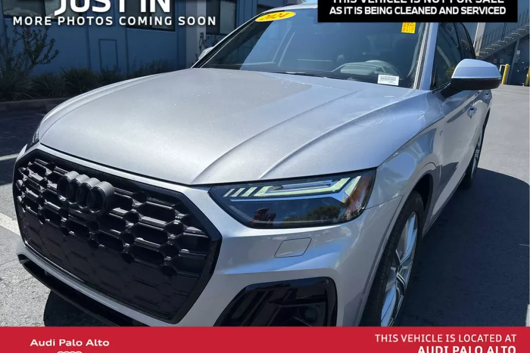 2024 Audi Q5 S line Prestige 55 TFSI Premium photo 1