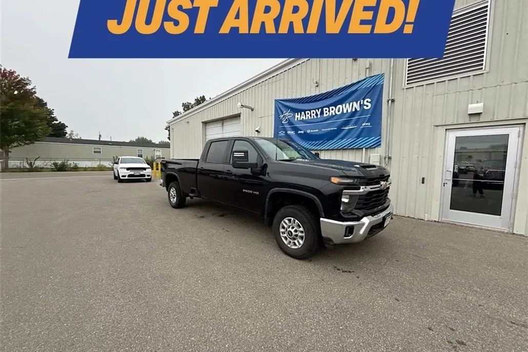 2025 Chevrolet Silverado 2500HD LT photo 1