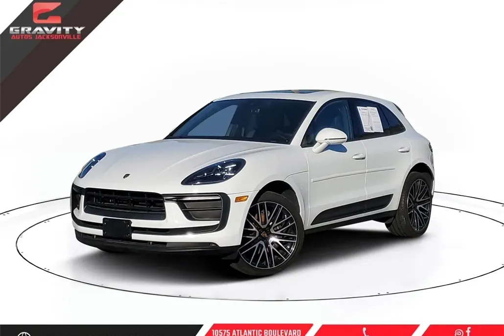 2022 Porsche Macan Base photo 1