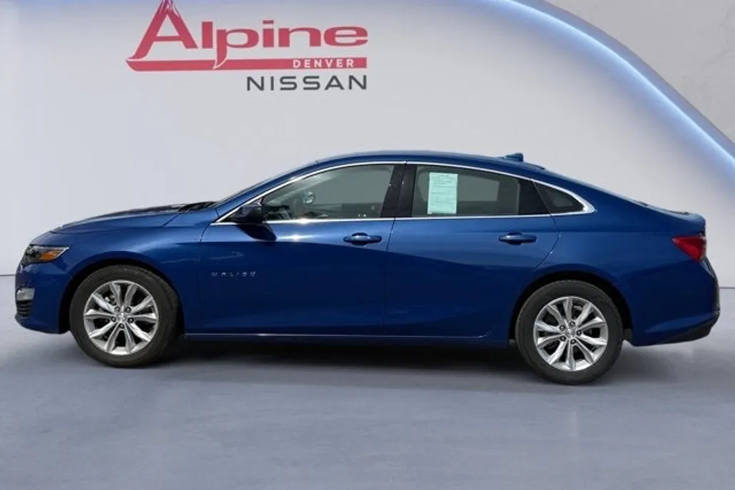 2023 Chevrolet Malibu 1LT photo 1