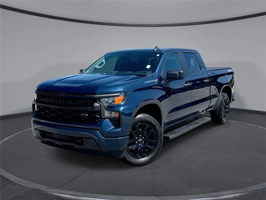 2022 Chevrolet Silverado 1500 Custom photo 1