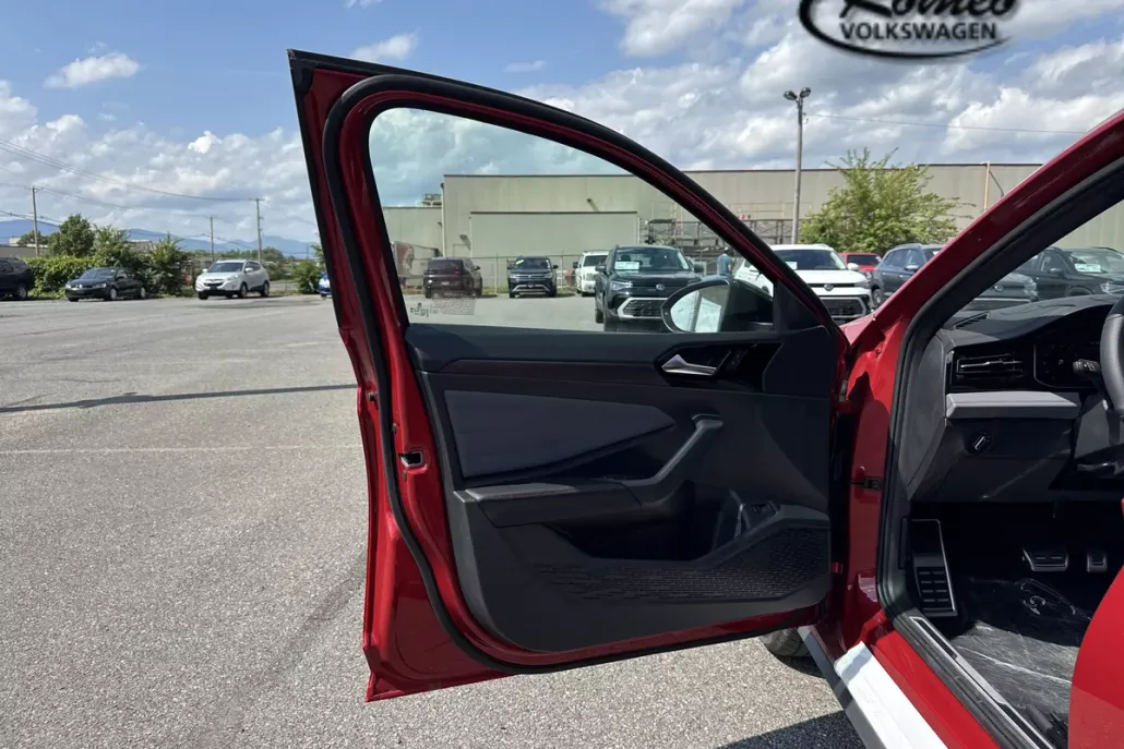 2025 Volkswagen Jetta GLI 2.0T Autobahn photo 1