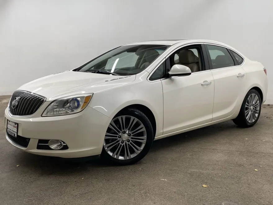 2012 Buick Verano Leather photo 1