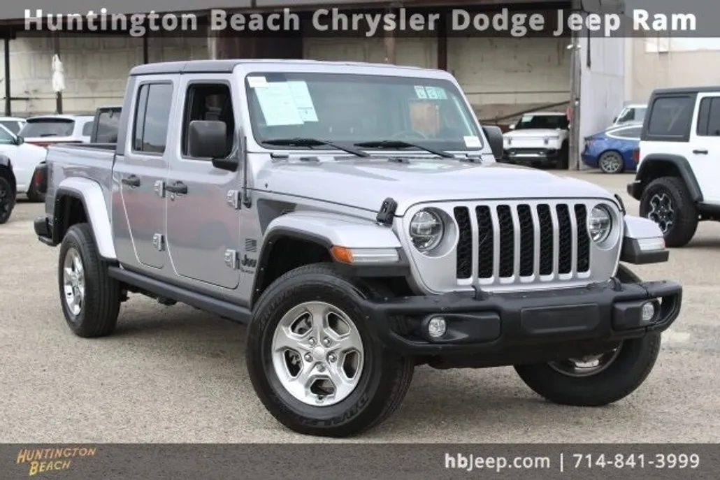 2021 Jeep Gladiator Sport photo 1