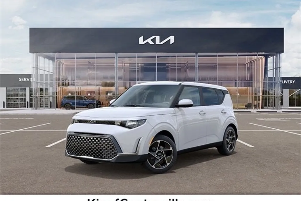 2025 Kia Soul EX photo 1