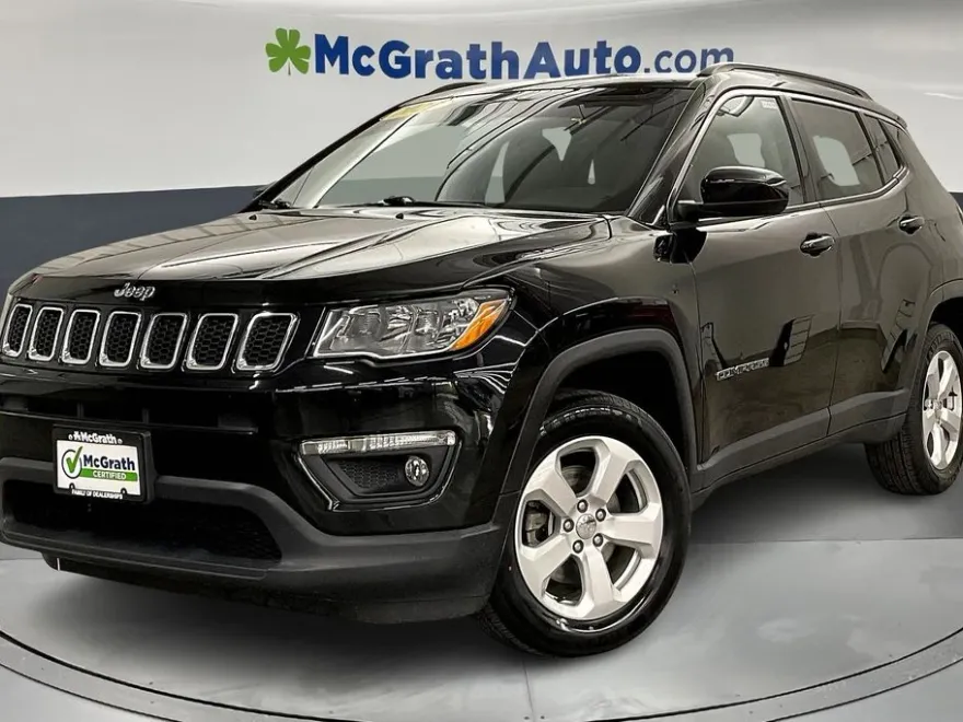 2021 Jeep Compass Latitude photo 1