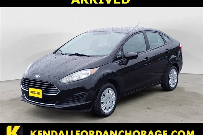 2018 Ford Fiesta S photo 1