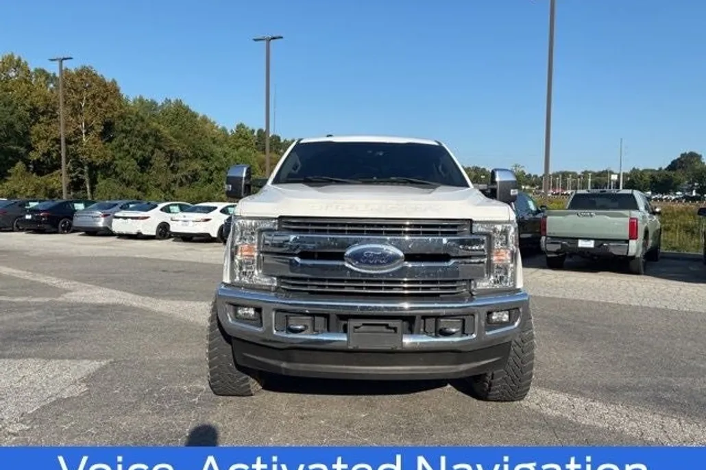 2017 Ford F-250 photo 1