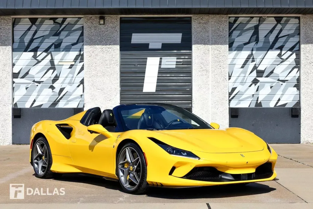2022 Ferrari F8 Spider photo 1