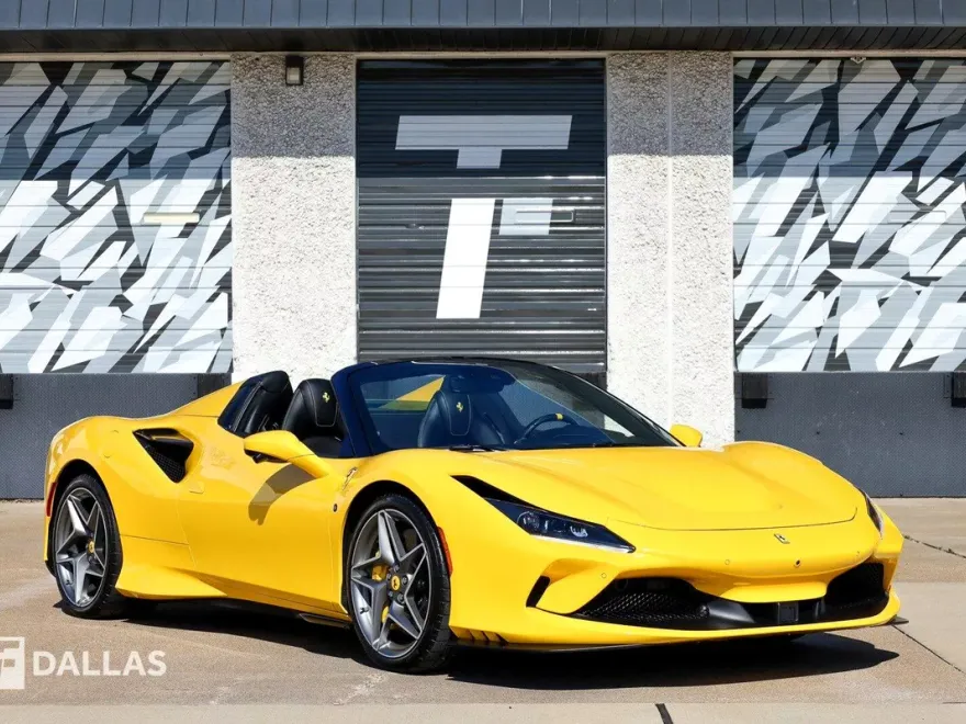 2022 Ferrari F8 Spider photo 1