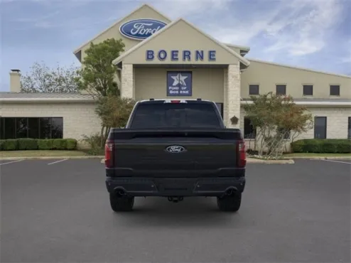2025 Ford F-150 XLT photo 4