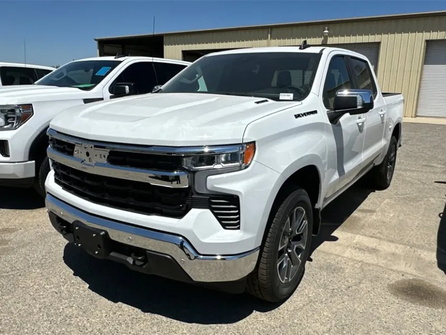 2025 Chevrolet Silverado 1500 LT photo 1