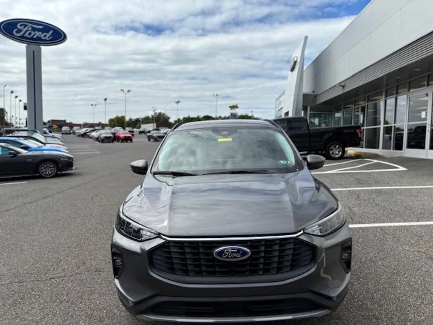 2024 Ford Escape Plug-In Hybrid Base photo 1