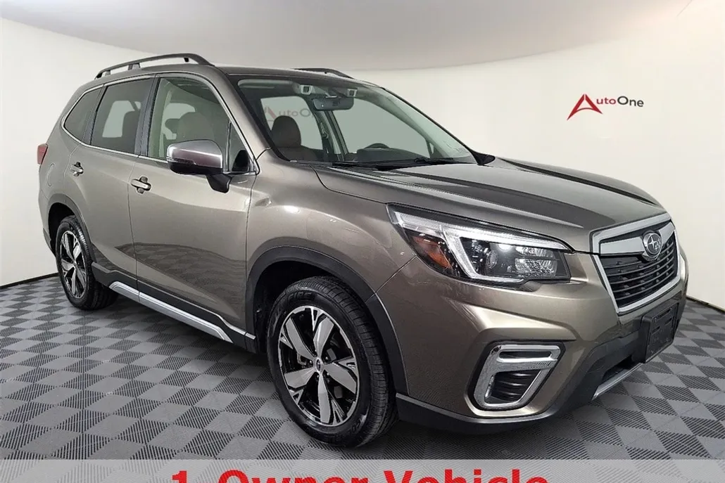 2021 Subaru Forester Touring photo 1