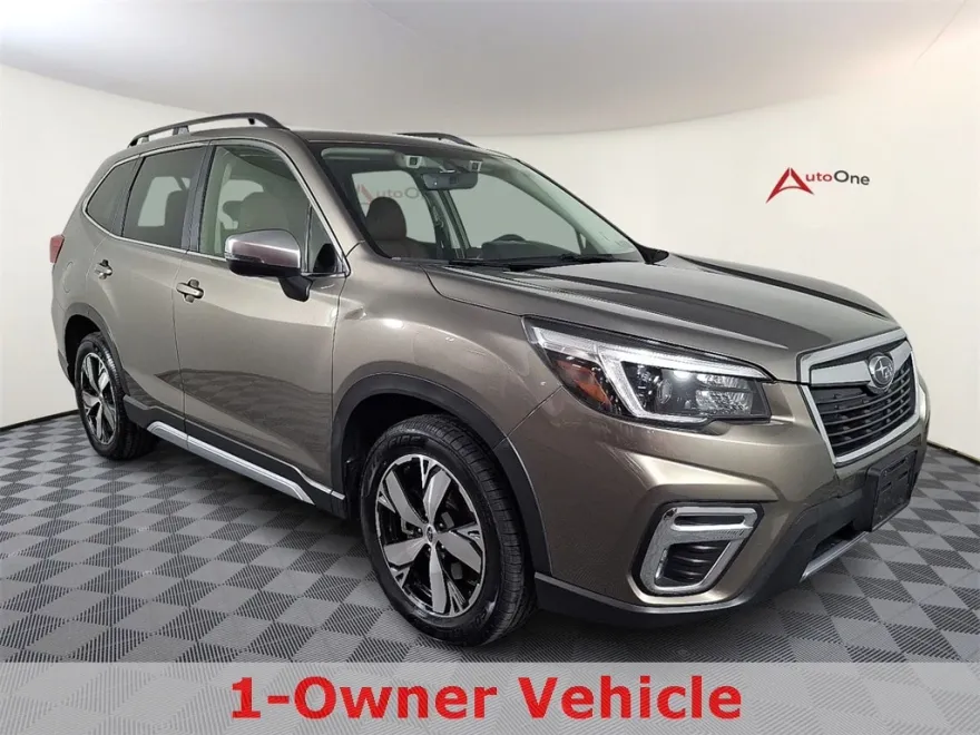 2021 Subaru Forester Touring photo 1