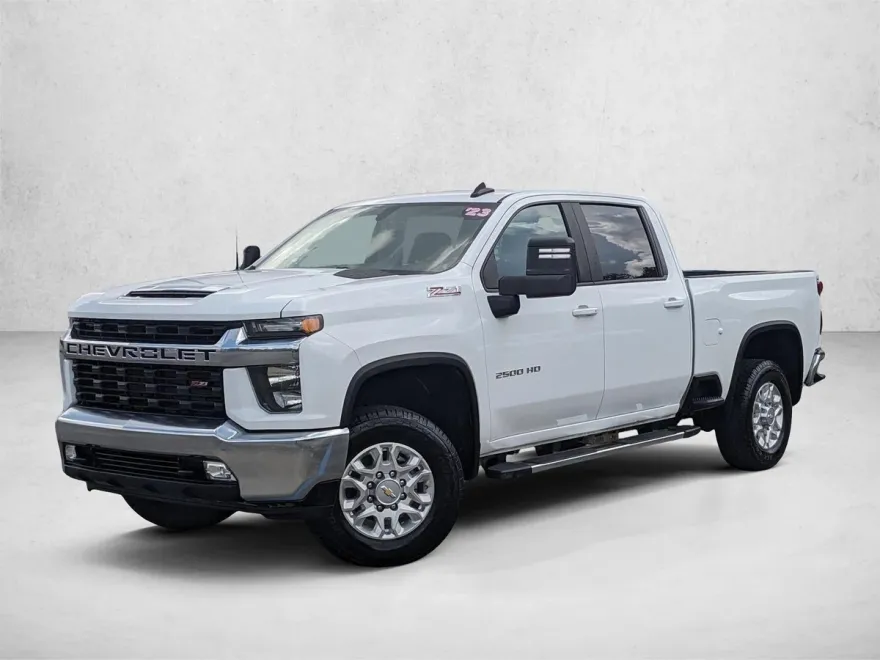 2023 Chevrolet Silverado 2500HD LT photo 1