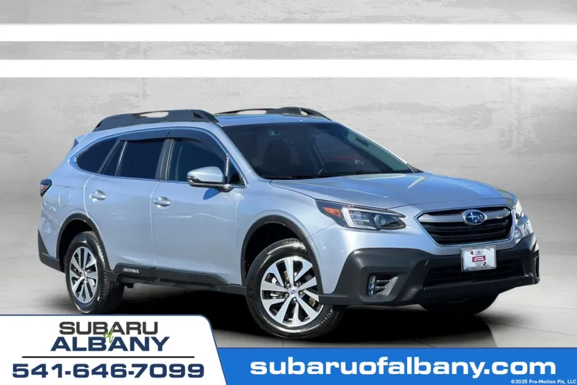 2022 Subaru Outback Premium photo 1