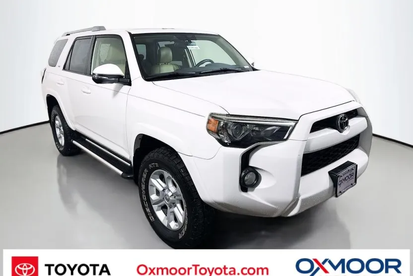 2015 Toyota 4Runner SR5 Premium photo 1