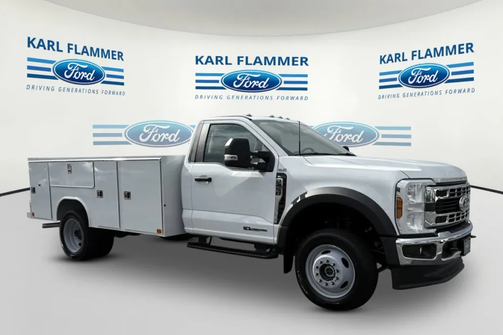 2024 Ford F-450 XL photo 1