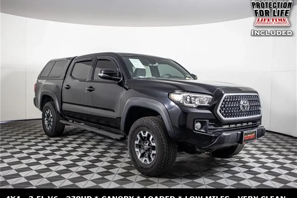2019 Toyota Tacoma SR photo 1
