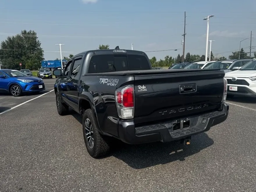 2021 Toyota Tacoma TRD Sport V6 photo 1