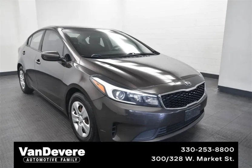 2018 Kia Forte LX Base photo 1