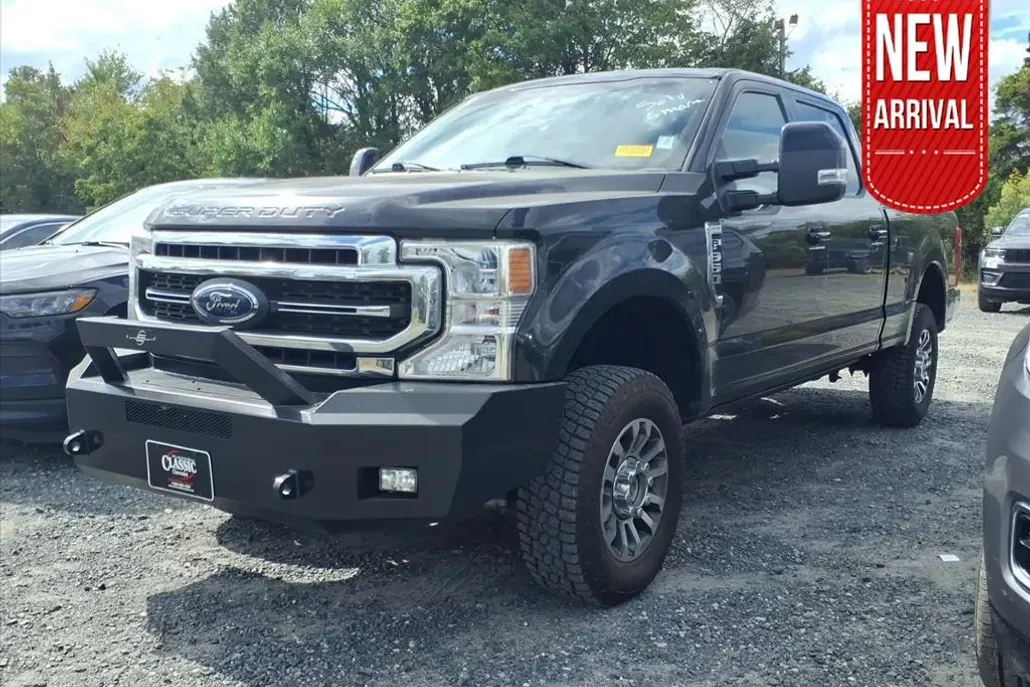 2021 Ford F-350 Lariat photo 1