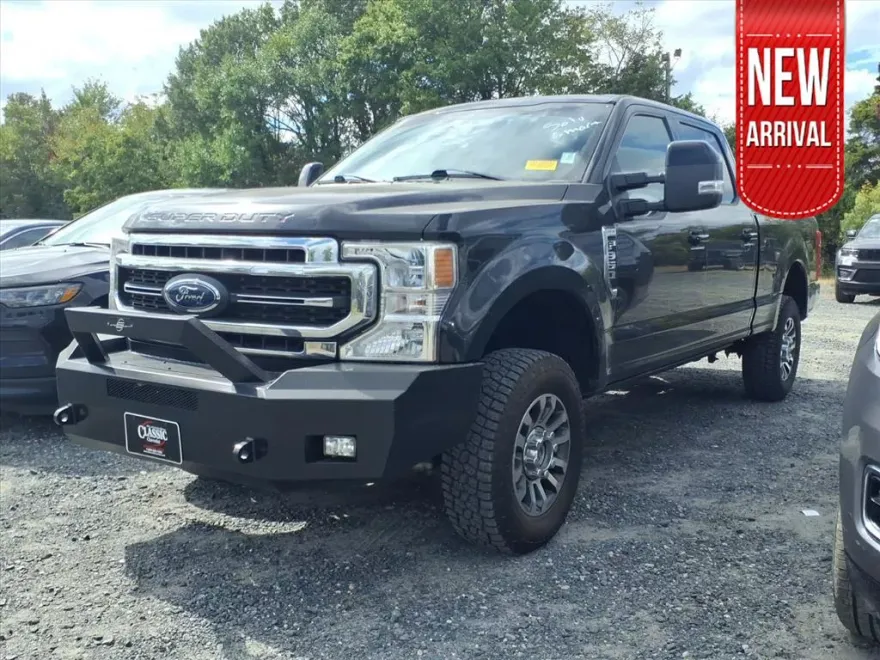 2021 Ford F-350 Lariat photo 1