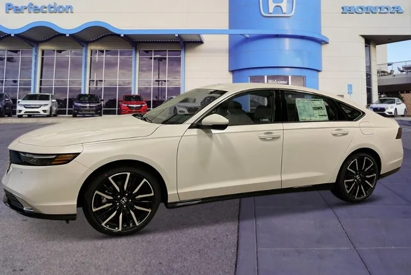 2025 Honda Accord Hybrid Touring photo 1