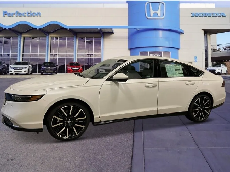 2025 Honda Accord Hybrid Touring photo 1