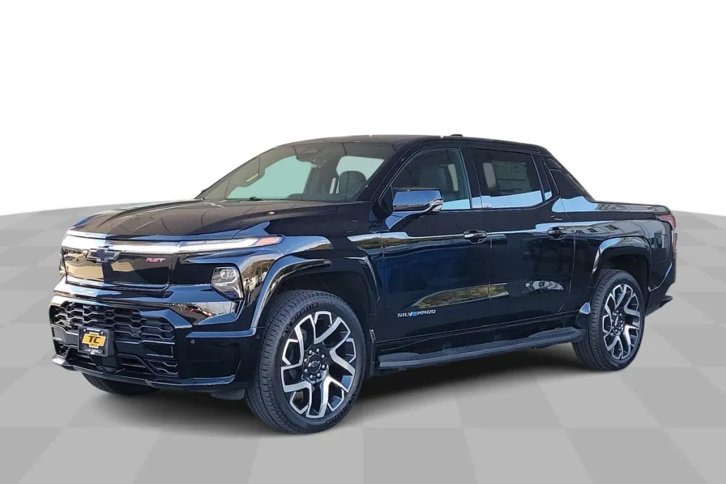 2024 Chevrolet Silverado EV RST photo 1