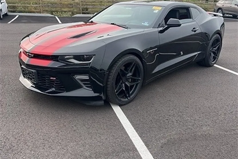 2017 Chevrolet Camaro 2SS photo 1