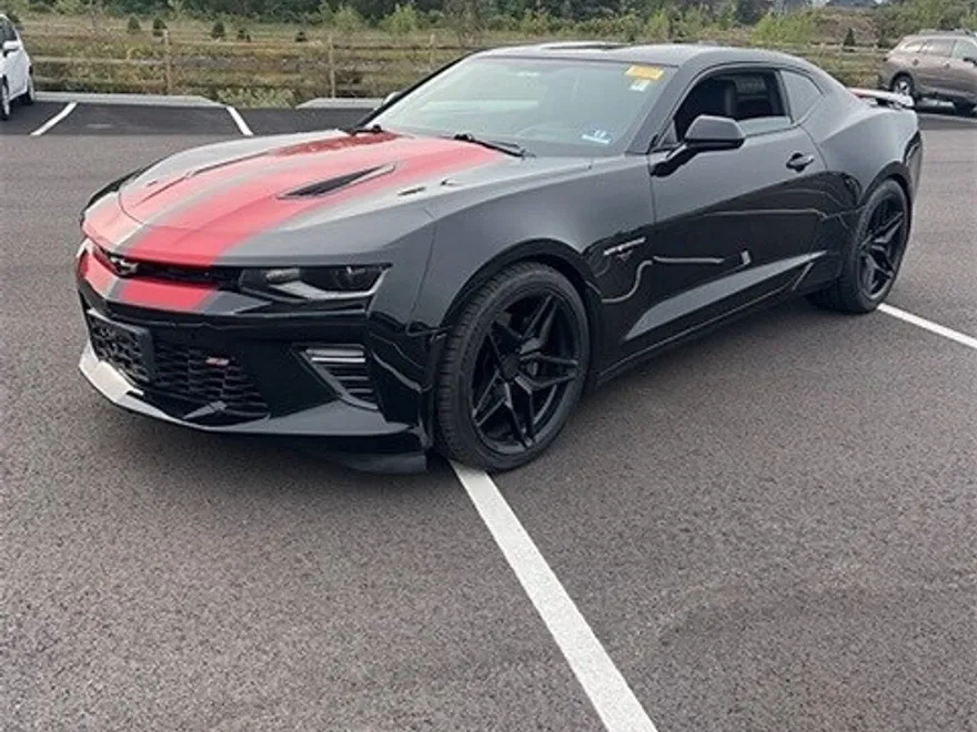 2017 Chevrolet Camaro 2SS photo 1