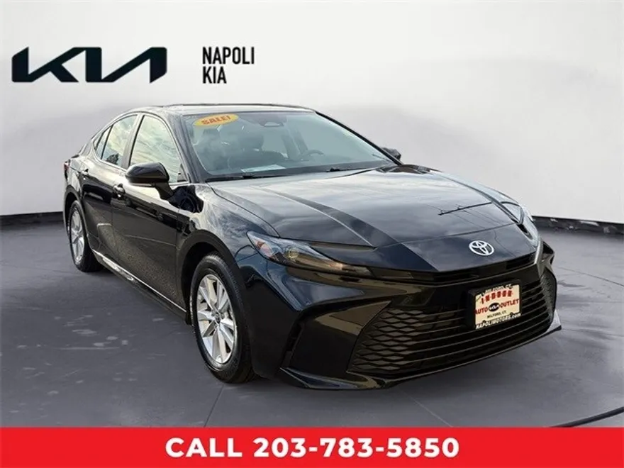 2025 Toyota Camry Hybrid photo 1