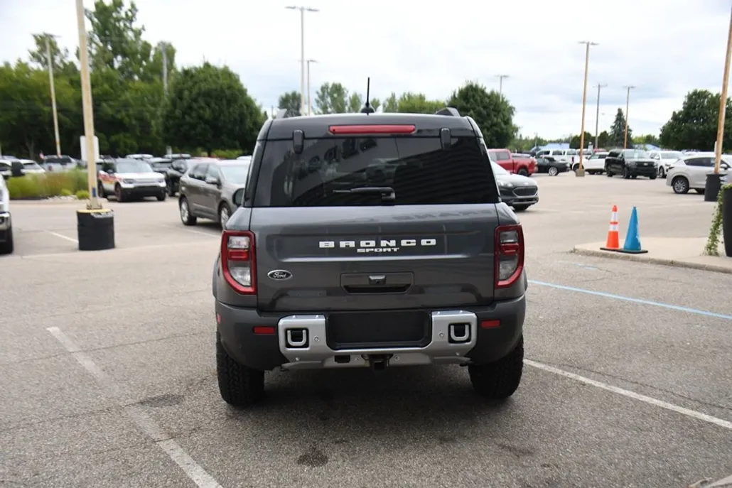2025 Ford Bronco Sport Badlands photo 1