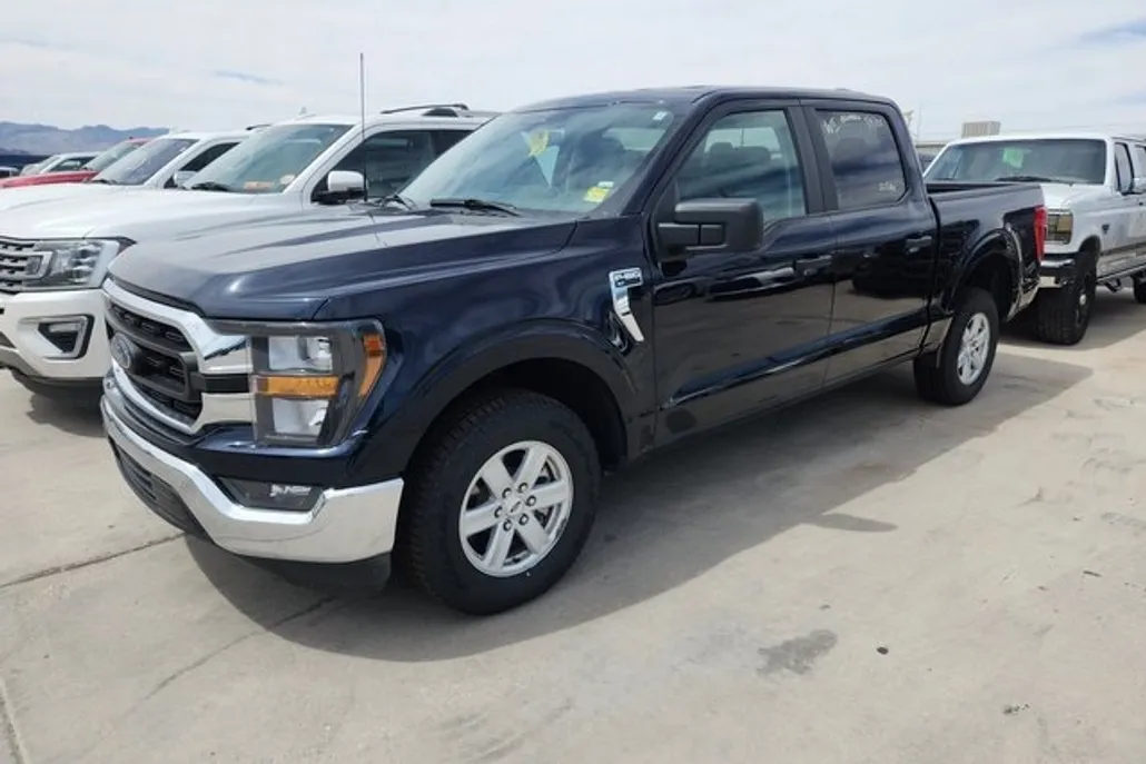 2023 Ford F-150 XLT photo 1